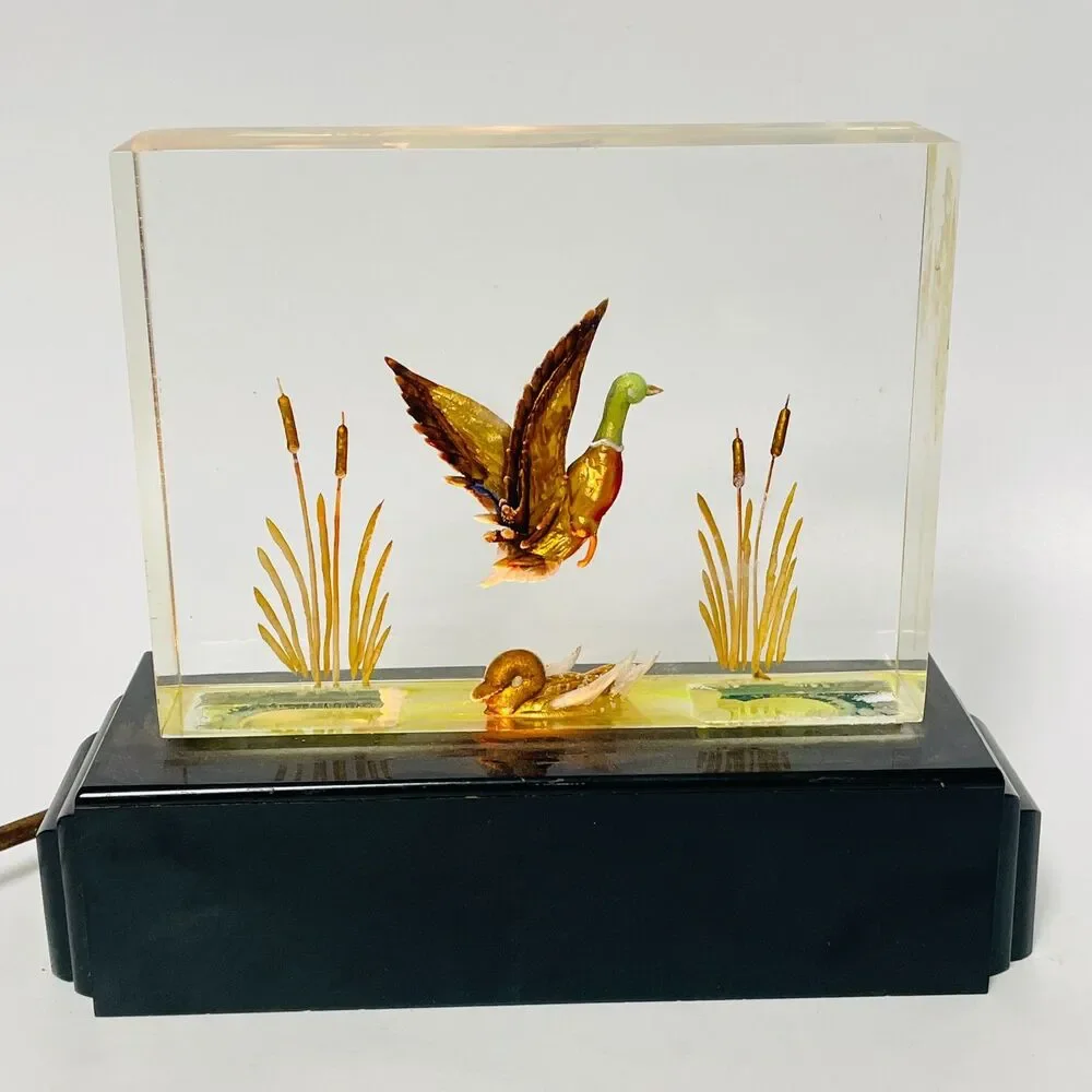 Flying Duck Mallard VTG TV Lamp Thompson Plasticraft Acrylic Lucite Art Deco MCM